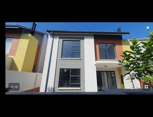 3 BEDROOM DUPLEX FOR SALE IN ROOIHUISKRAAL NORTH